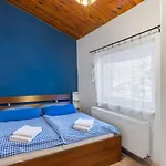 V Jizerskych Horach By Interhome Desná