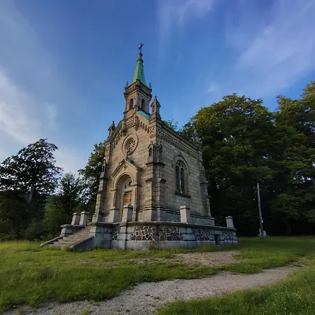 V Jizerských Horách Casa de Férias Desná